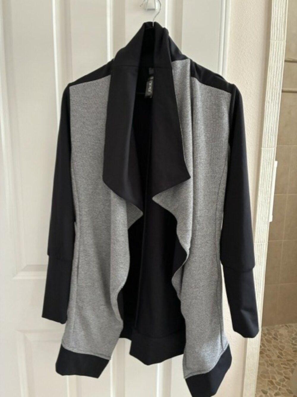 EUC MPG draped waterfall collar jacket cardigan size L
